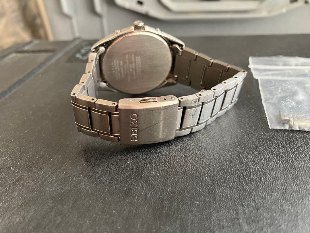 SEIKO チタン電波ソーラー時計 実用品