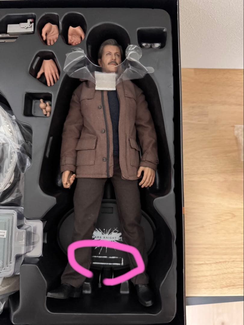 ジョン・ブレイク&ジム・ゴードン市警本部長 バットシグナル投光器　ホットトイズ