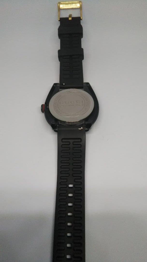 【電池交換済み】GUCCI シンク ブラックラバーベルト 時計