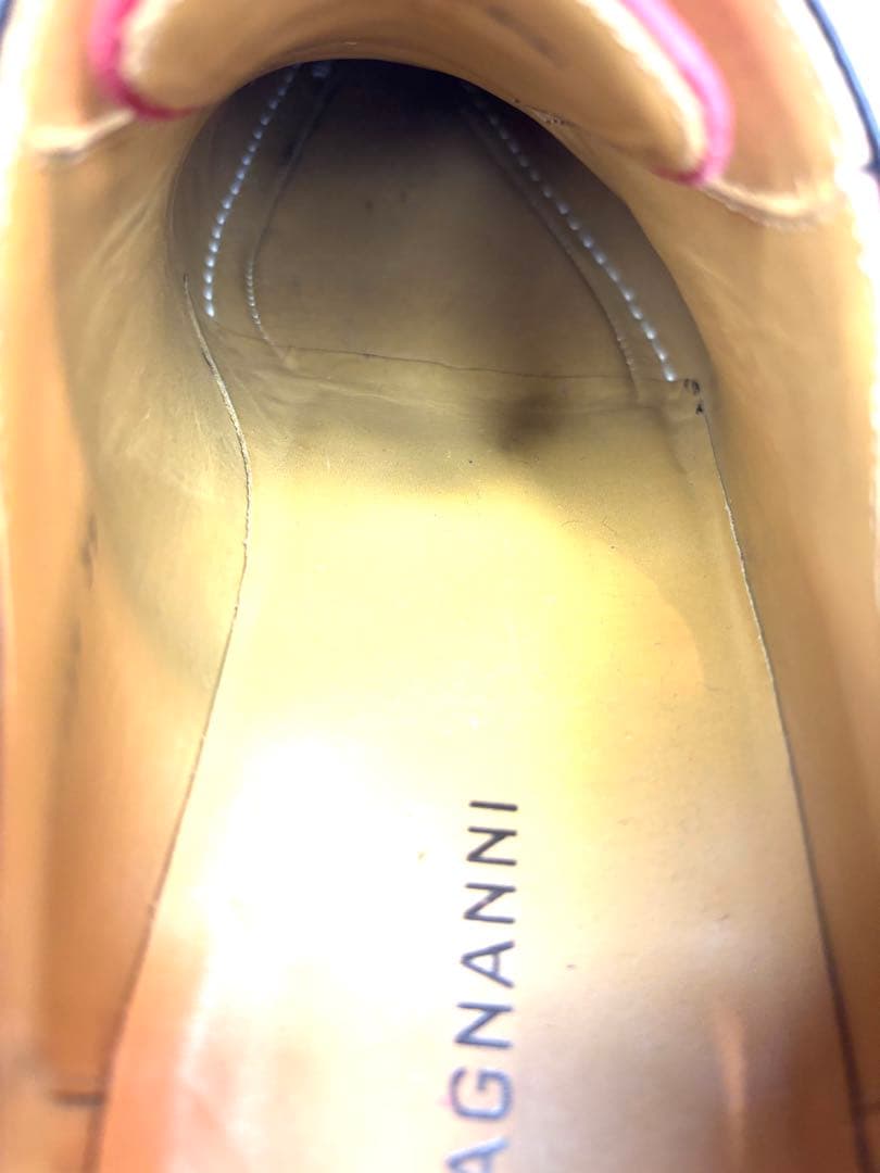 MAGNANNI マグナーニ　プレーントゥ　赤茶　EU39(25相当)