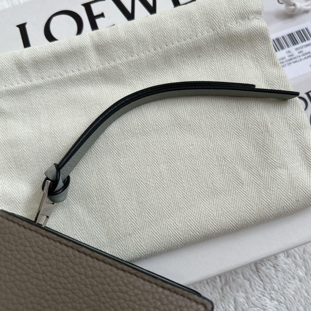 【美品】ロエベ コンパクトジップウォレット　二つ折り財布 LOEWE