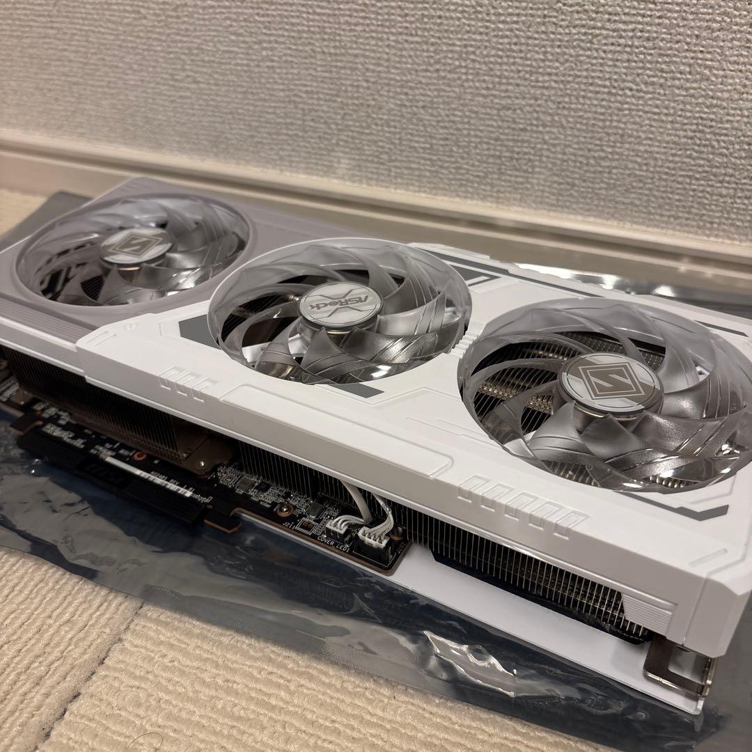 ASRock製グラボ　Radeon RX 9070 XT