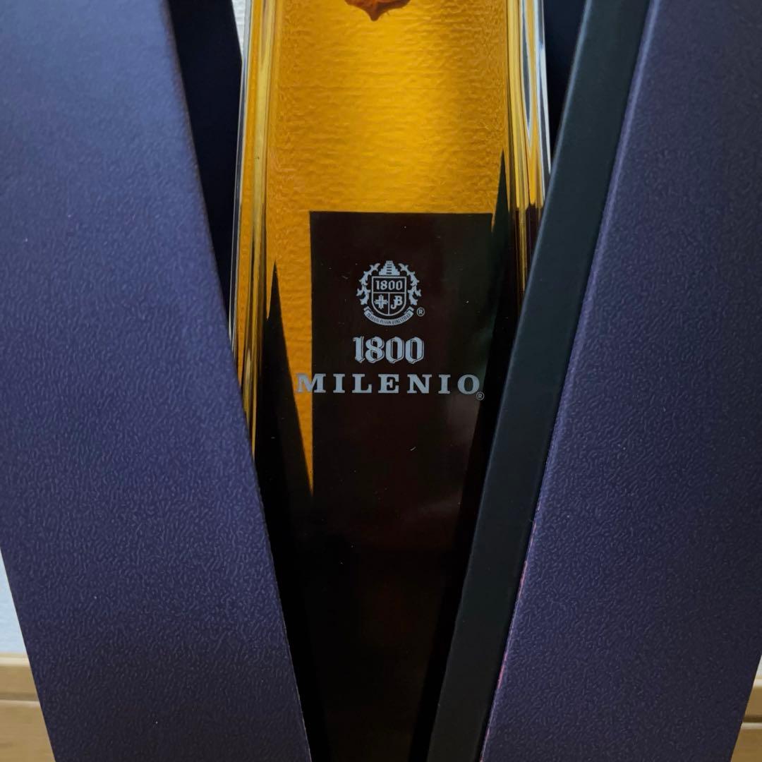 【未開封】クエルボ/1800ミレニオ750ml テキーラ