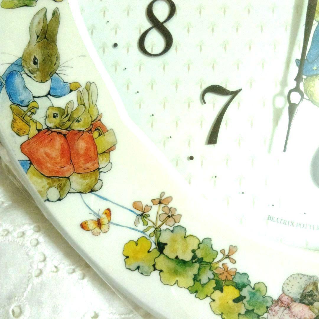 セイコー　ピーターラビット　掛け時計　電波時計　オーバル型　音量調節　大きめ