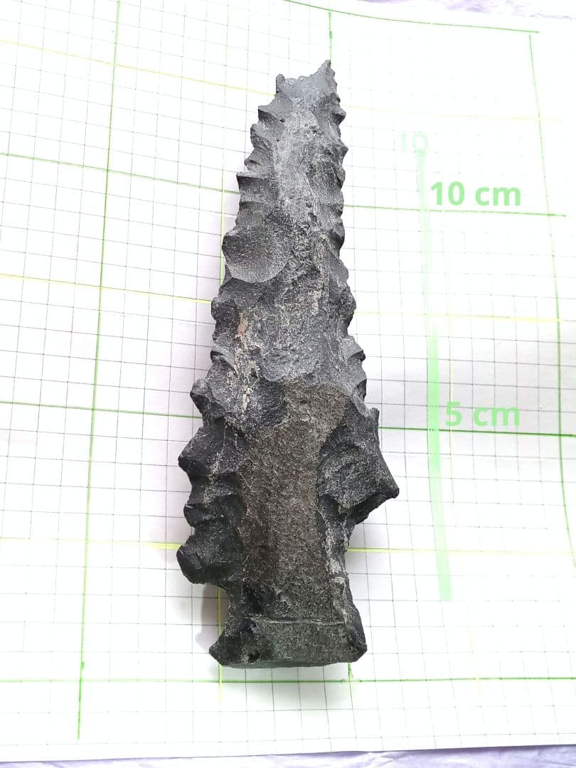 卑弥呼石剣 本物 サヌカイト 石器 模写