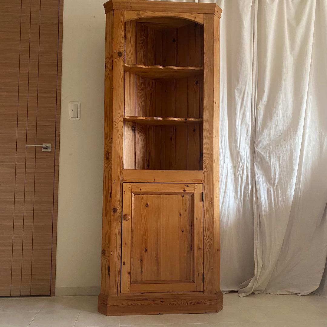 アンティーク　カントリー　パイン材　コーナーキャビネット　シェルフ　カップボード