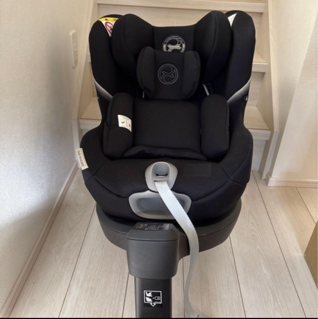 サイベックス　チャイルドシート　シローナsx2 i-size