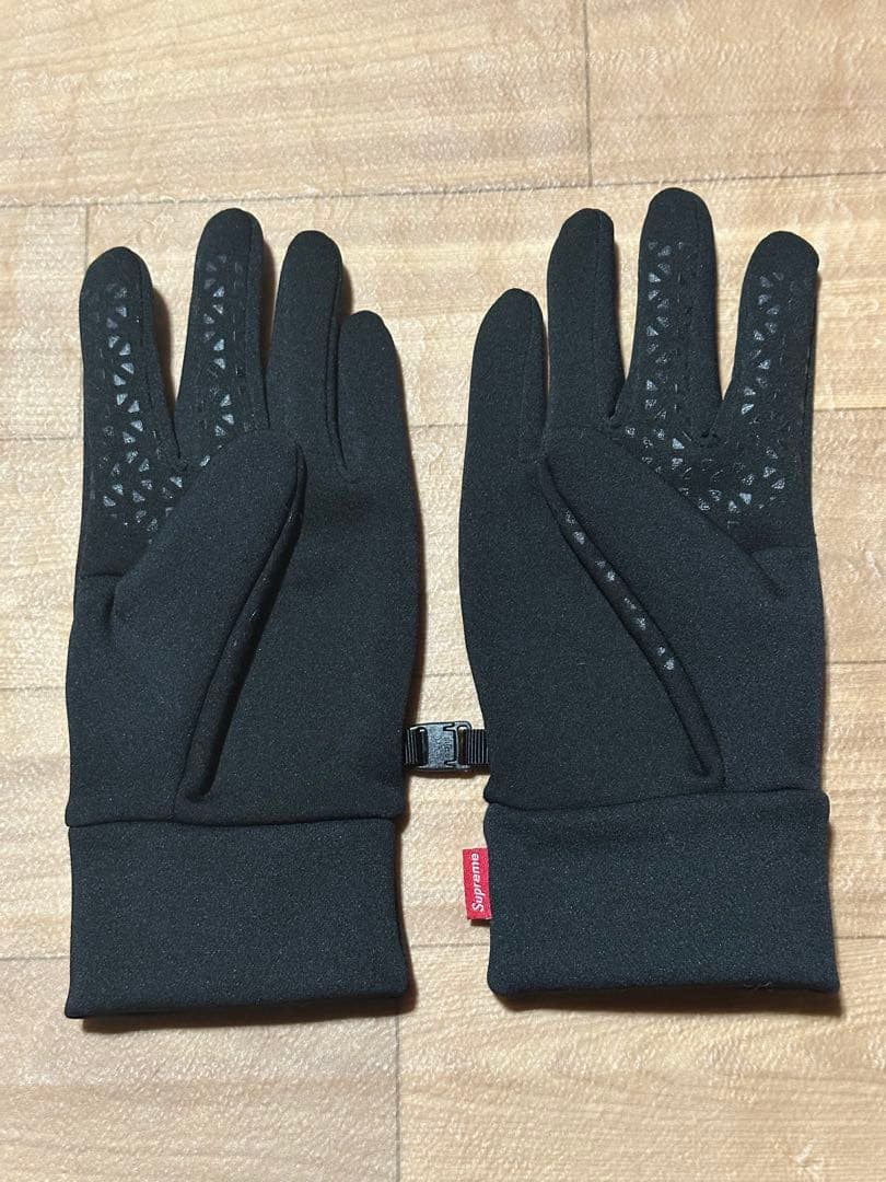 supreme north face グローブ　黒