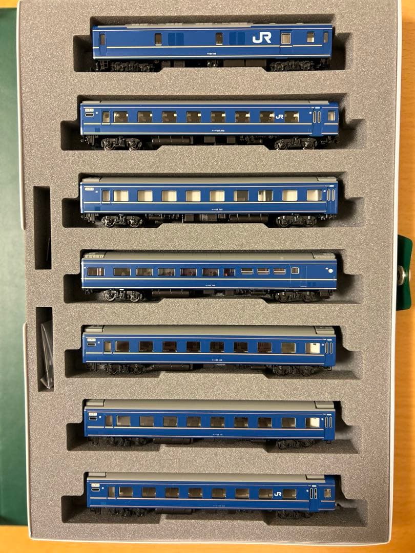 KATO 24系寝台車 「あさかぜ」7両基本セット、8両増結セット