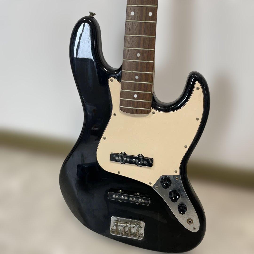 Squier Jazz Bass エレキベース ブラック