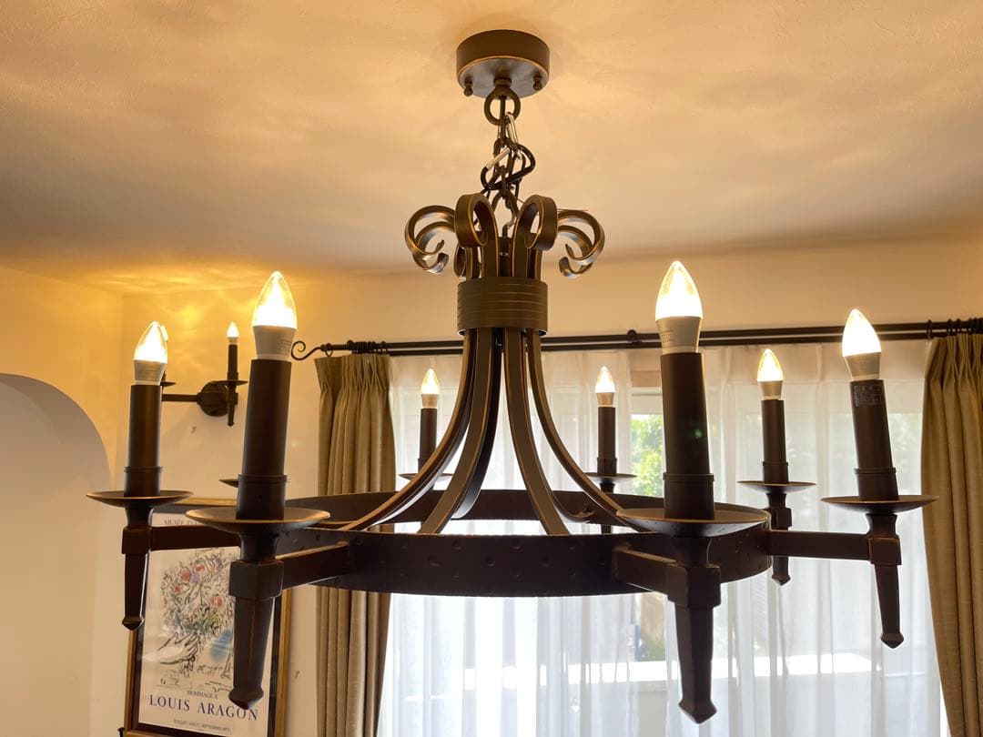 シャンデリア 8灯とブラケットランプ 2灯×2セット