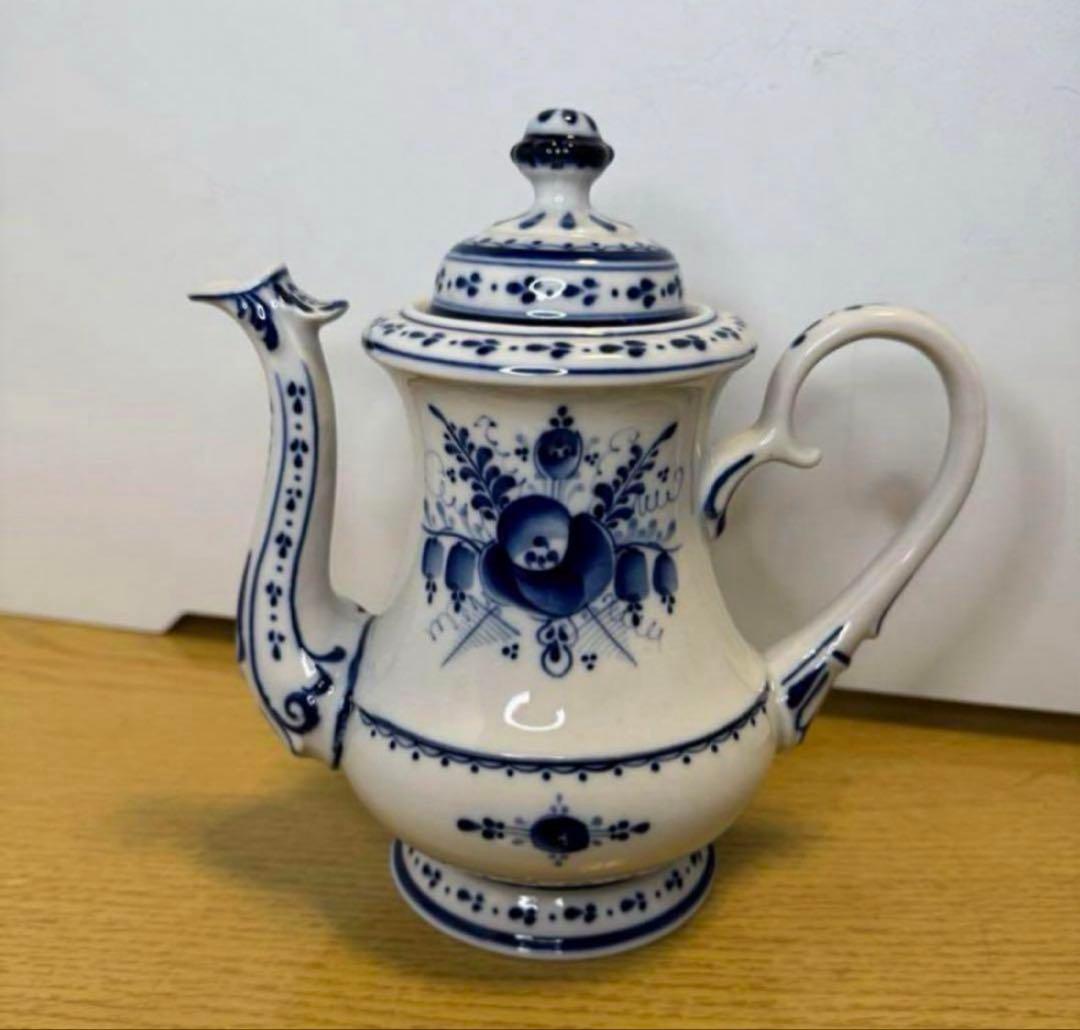 セール❗️ロシア　ヴィンテージ グジェリ焼き　ポットとシュガーポット２個セット