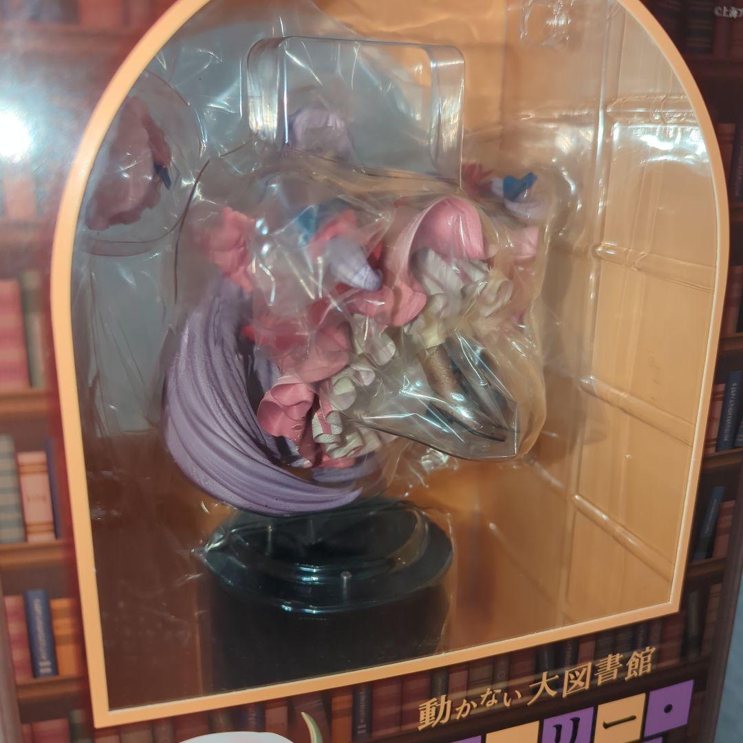 〚希少・未開封品〛パチュリー・ノーレッジ 1/8 フィギュア キューズQ 東方