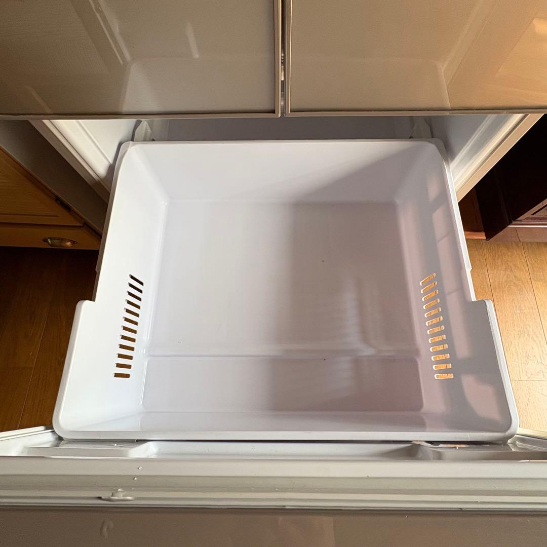 【美品】日立 冷蔵庫 R-S4200F(XN) 415L 真空チルド2016年製