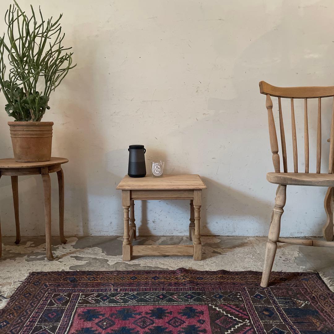 年末・年始SALE サイドテーブル ベッドサイドテーブル　中　剥離