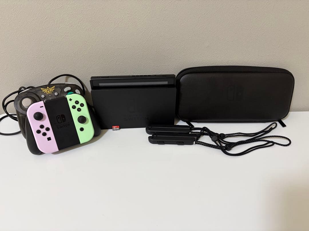 Nintendo Switch 本体セット（256GB SDカード・ケース付）