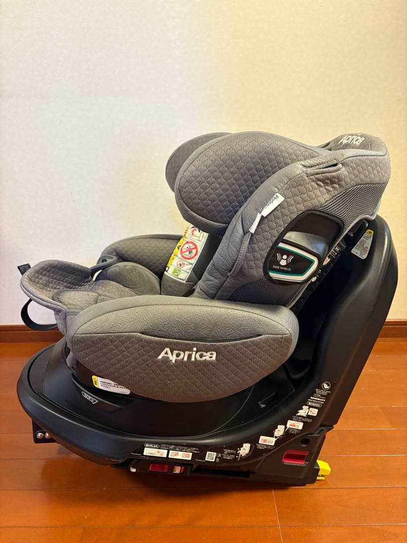 アップリカ　フラディアグロウisofix360セーフティープレミアム