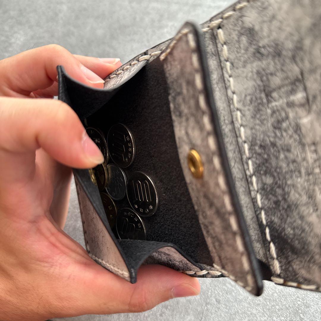 【3つ折りトラッカーウォレット】本革ハーフウォレット　マルゴーフォグ ネロ　黒