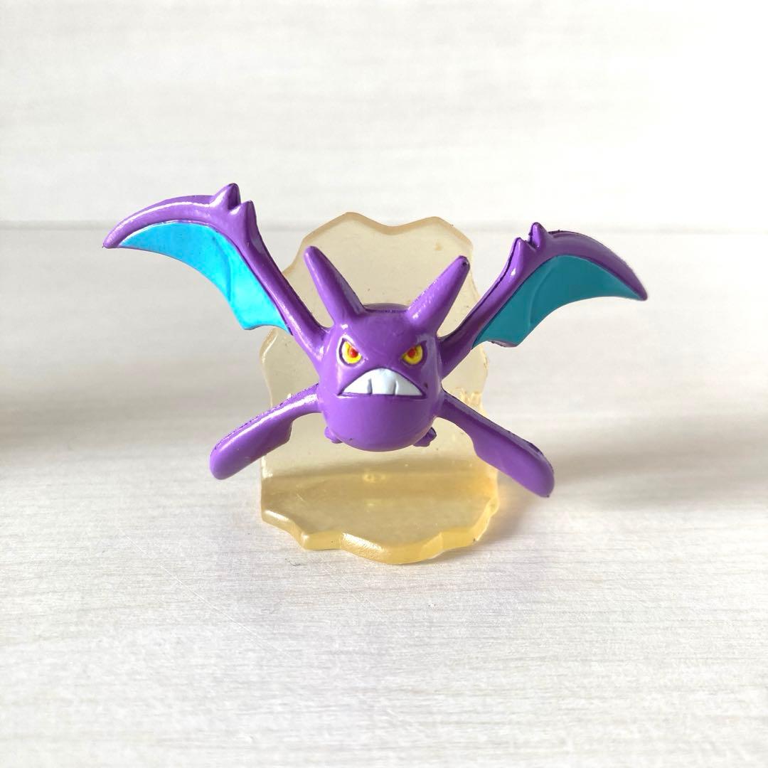 ポケモン モンコレ ズバット ゴルバット　クロバット