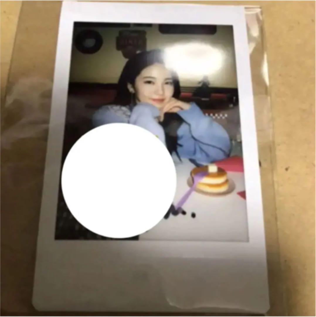 アヤカ　直筆サイン入り　インスタントソロ生写真　niziu チェキ　ローソン