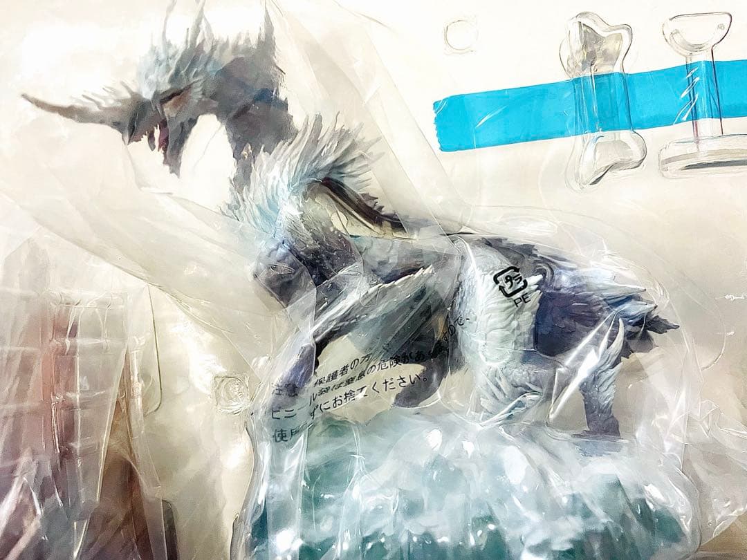 モンスターハンター アイスボーン 一番くじ フィギュア A賞 イヴェルカーナ