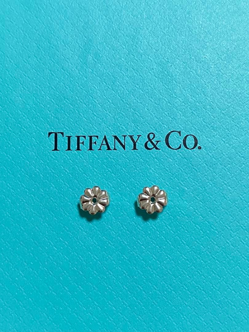 Tiffany & Co. （両耳用）シルバー フープピアス1837スモール