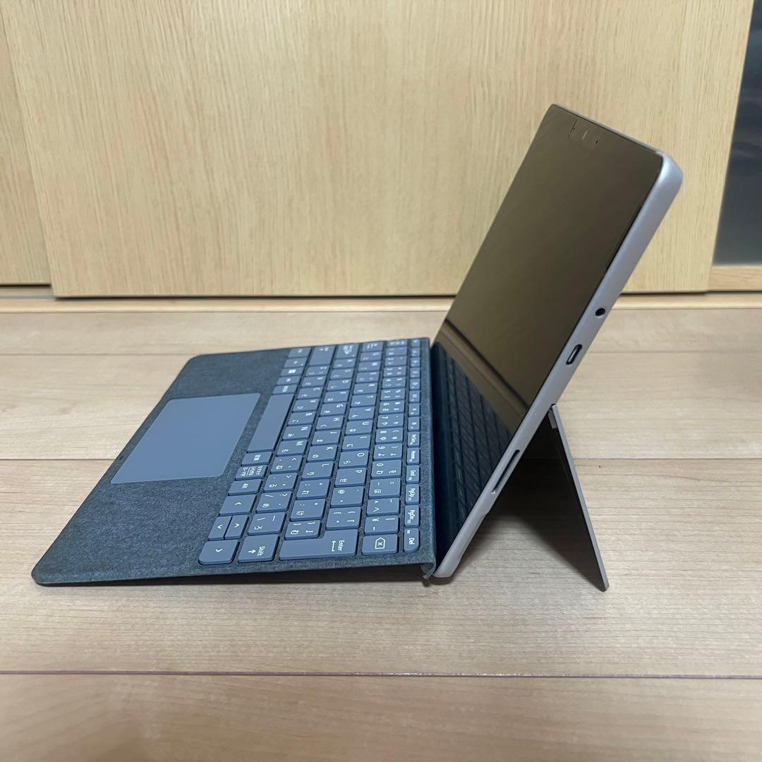 Microsoft Surface GO3 4GB/64GB キーボード付き