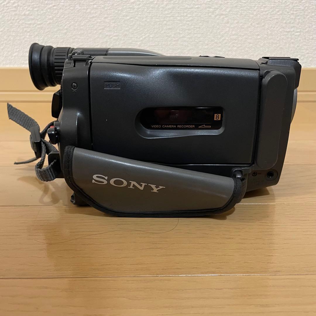 SONY CCD-TRV20 ハンディカム　Video8 8ミリビデオカメラ