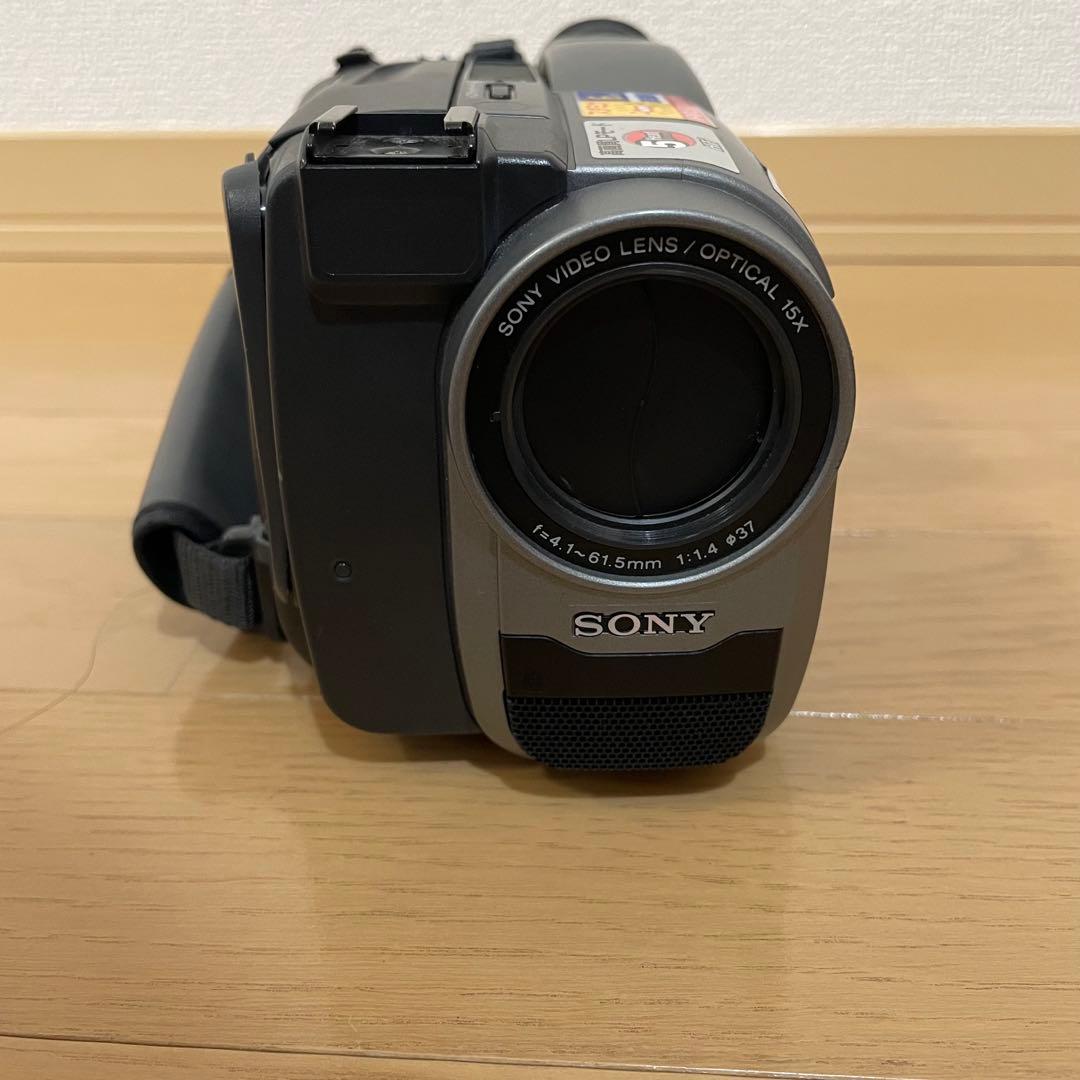 SONY CCD-TRV20 ハンディカム　Video8 8ミリビデオカメラ