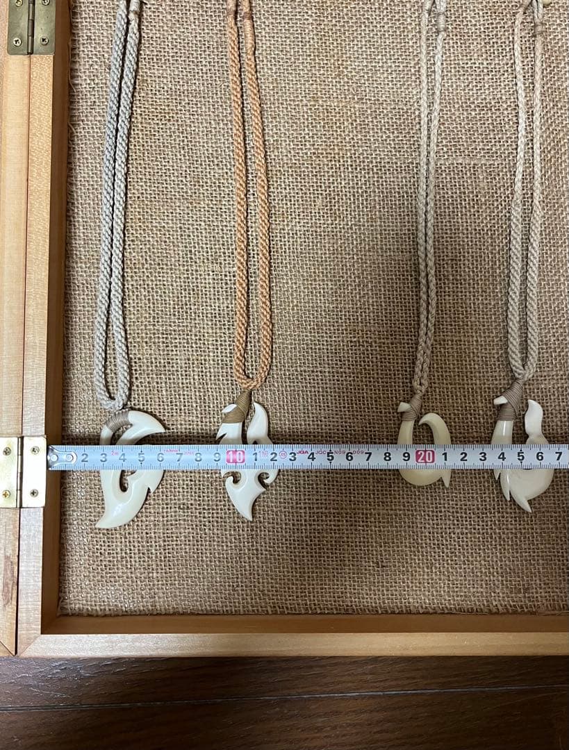 ハワイアンインテリア　ボーンフック　ボーンカービング
