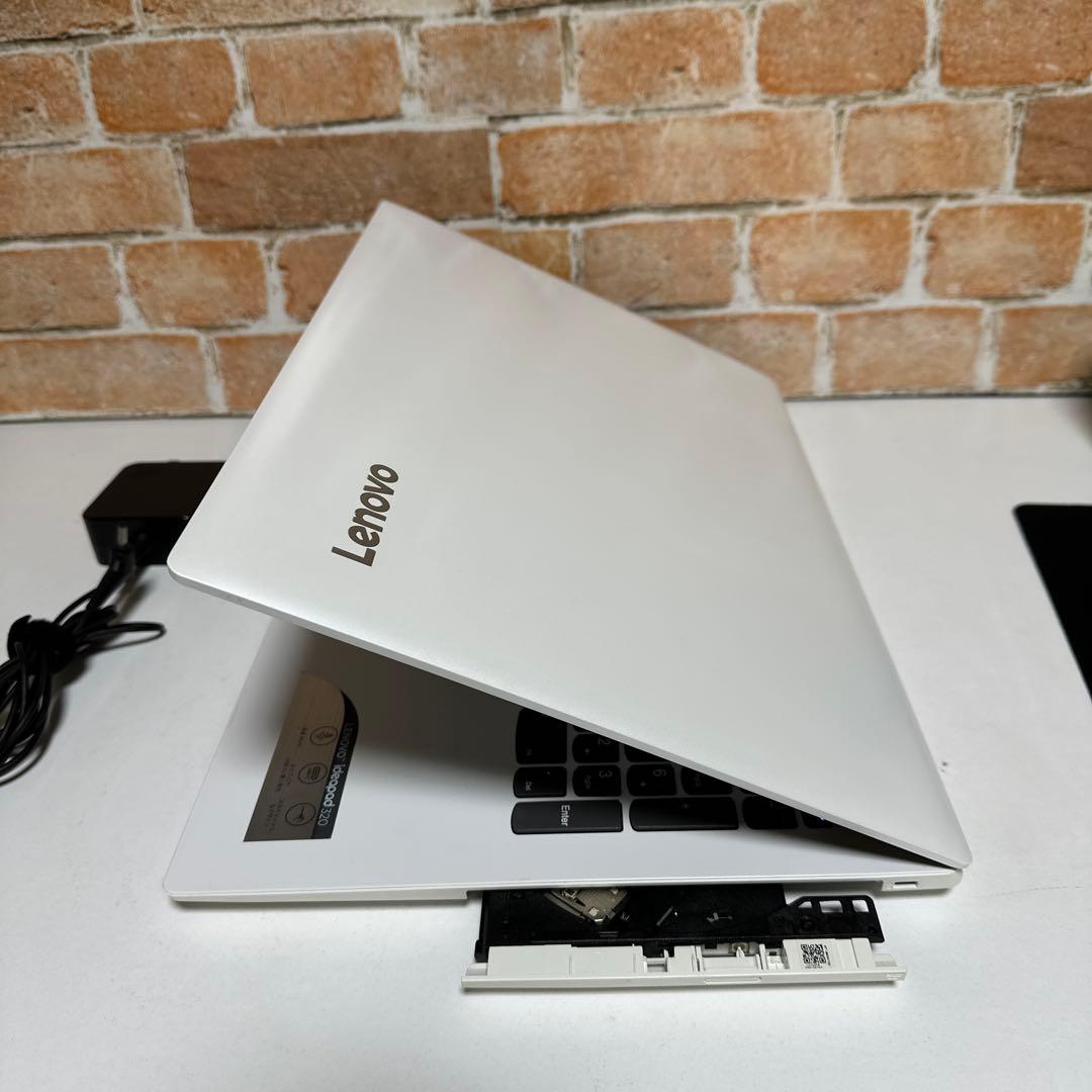 美品LENOVOノート PC SSD256GBメモリ8GB Win11オフィス付