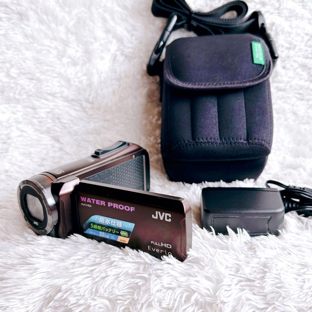 【極美品】JVCケンウッド Everio GZ-R300 防水【ケース付き】