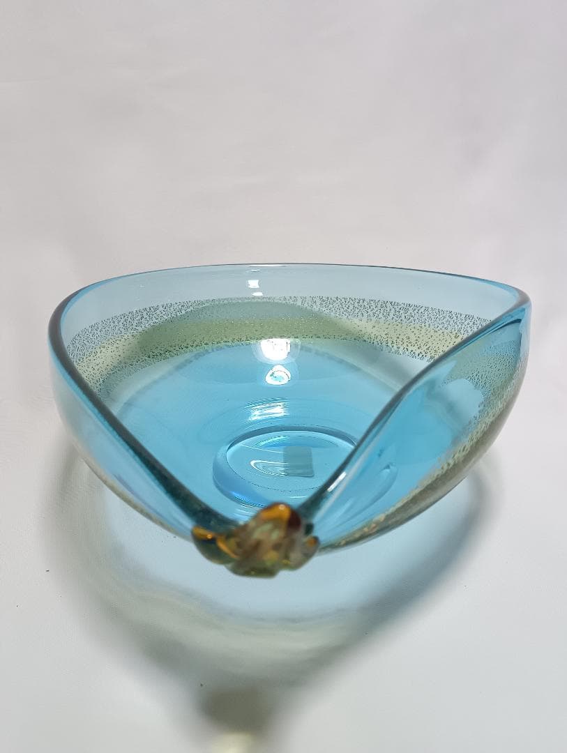 青いガラスボウル ナス