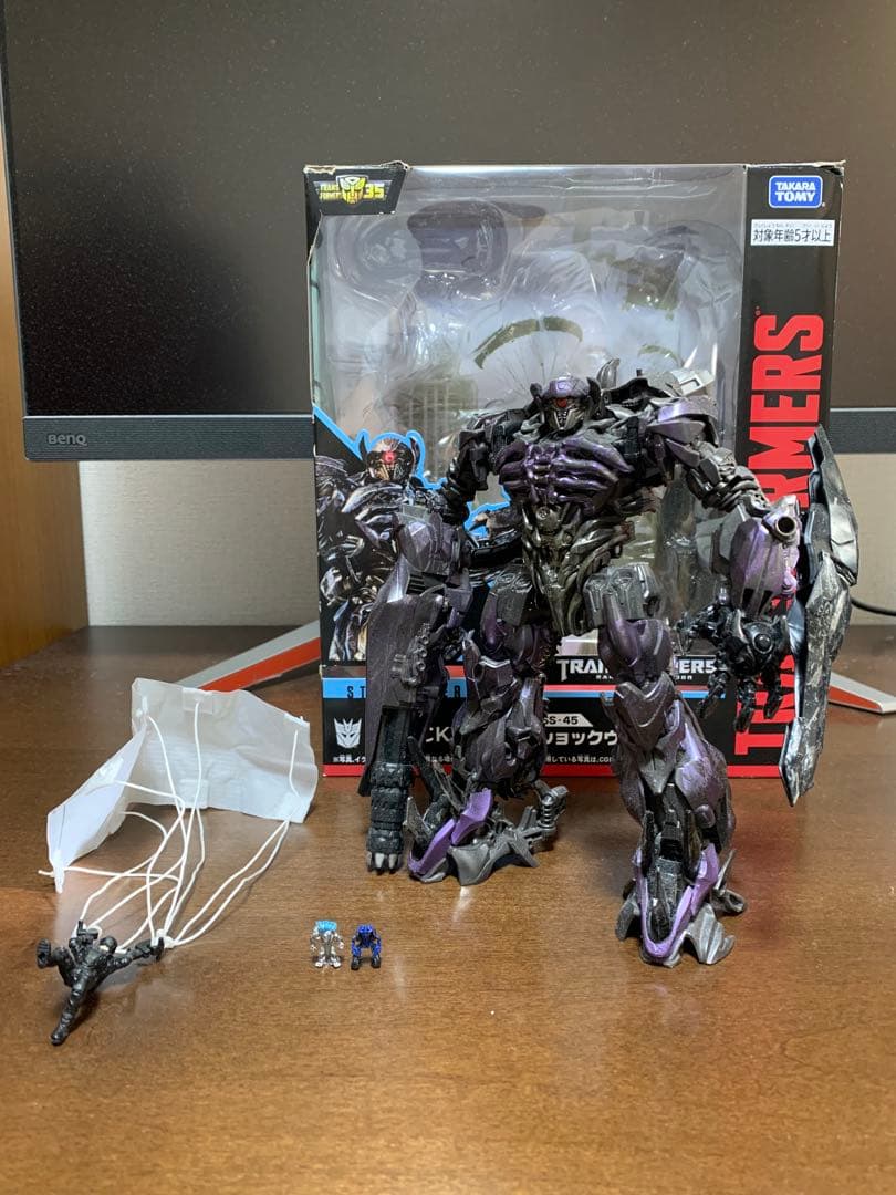 トランスフォーマー スタジオシリーズ SS-45 ショックウェーブ