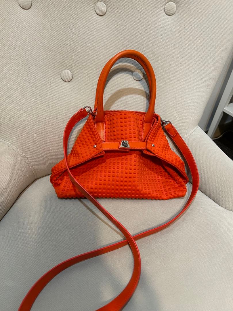 AKRIS AI スモールバッグ　2way オレンジ