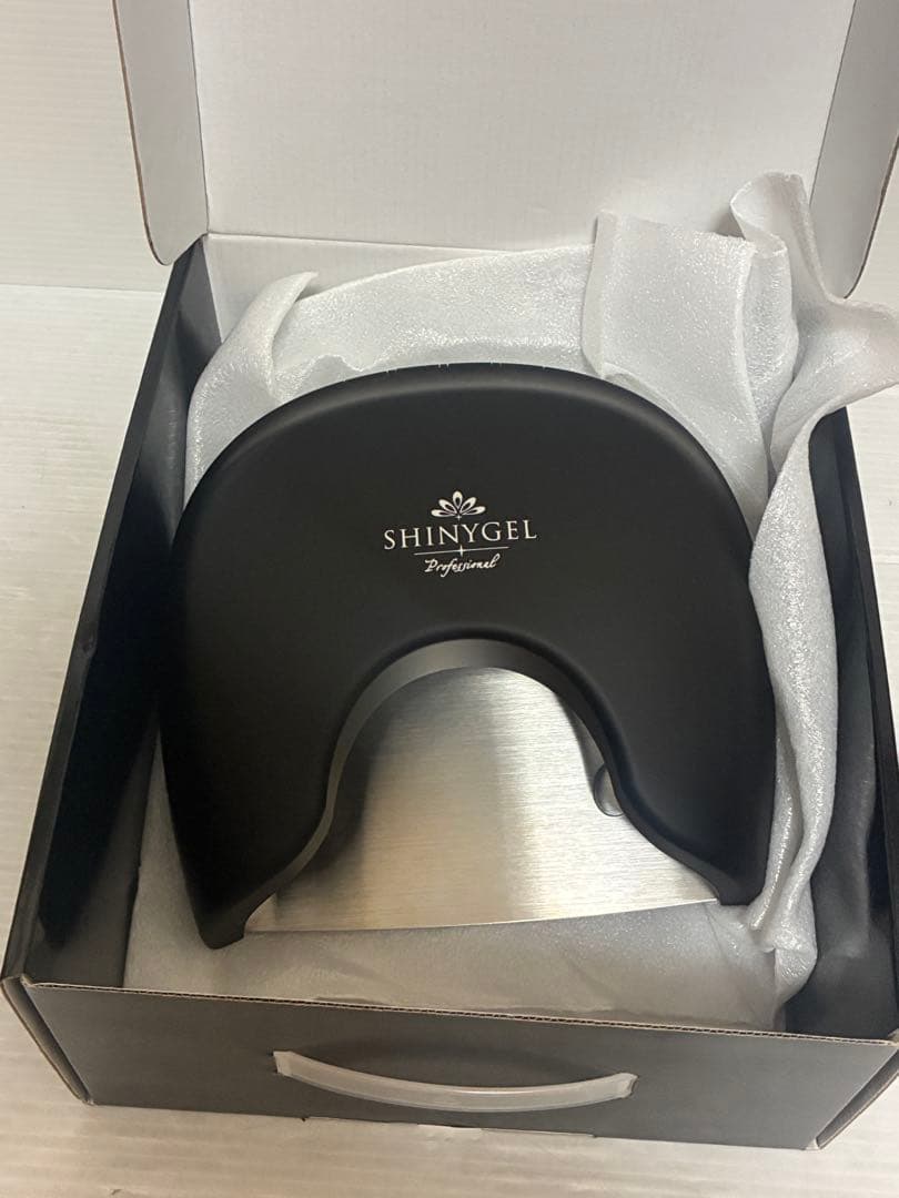 新品未使用　シャイニージェル　クレッシェンド　LED ランプ