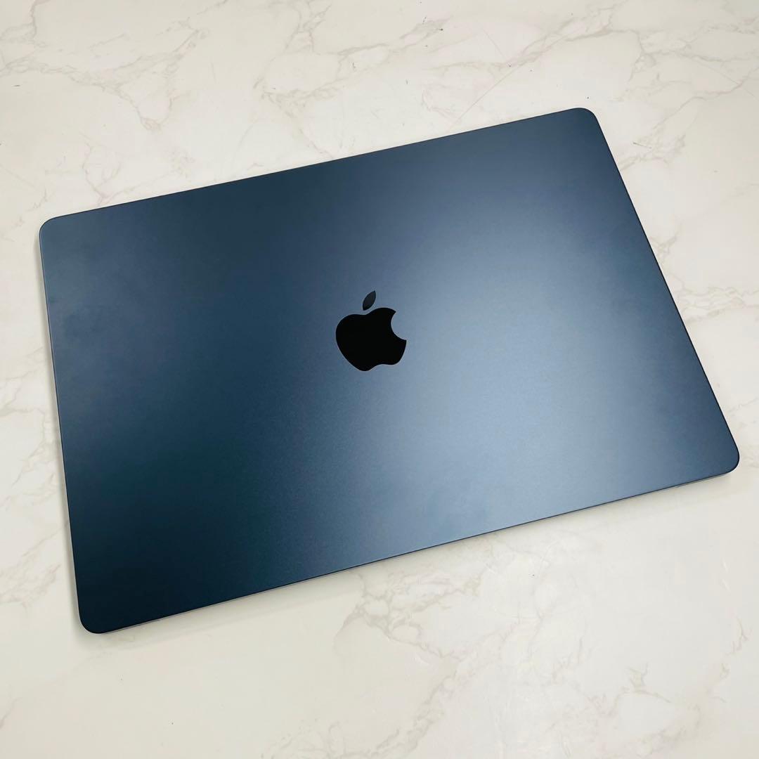 美品 MacBook Air 2024 15インチ M3 16GB 512GB