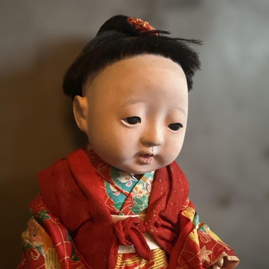 瞬間的お値下げ‼️ヴィンテージ　市松人形 赤と緑の花柄着物　幼子　かわいいあんよ