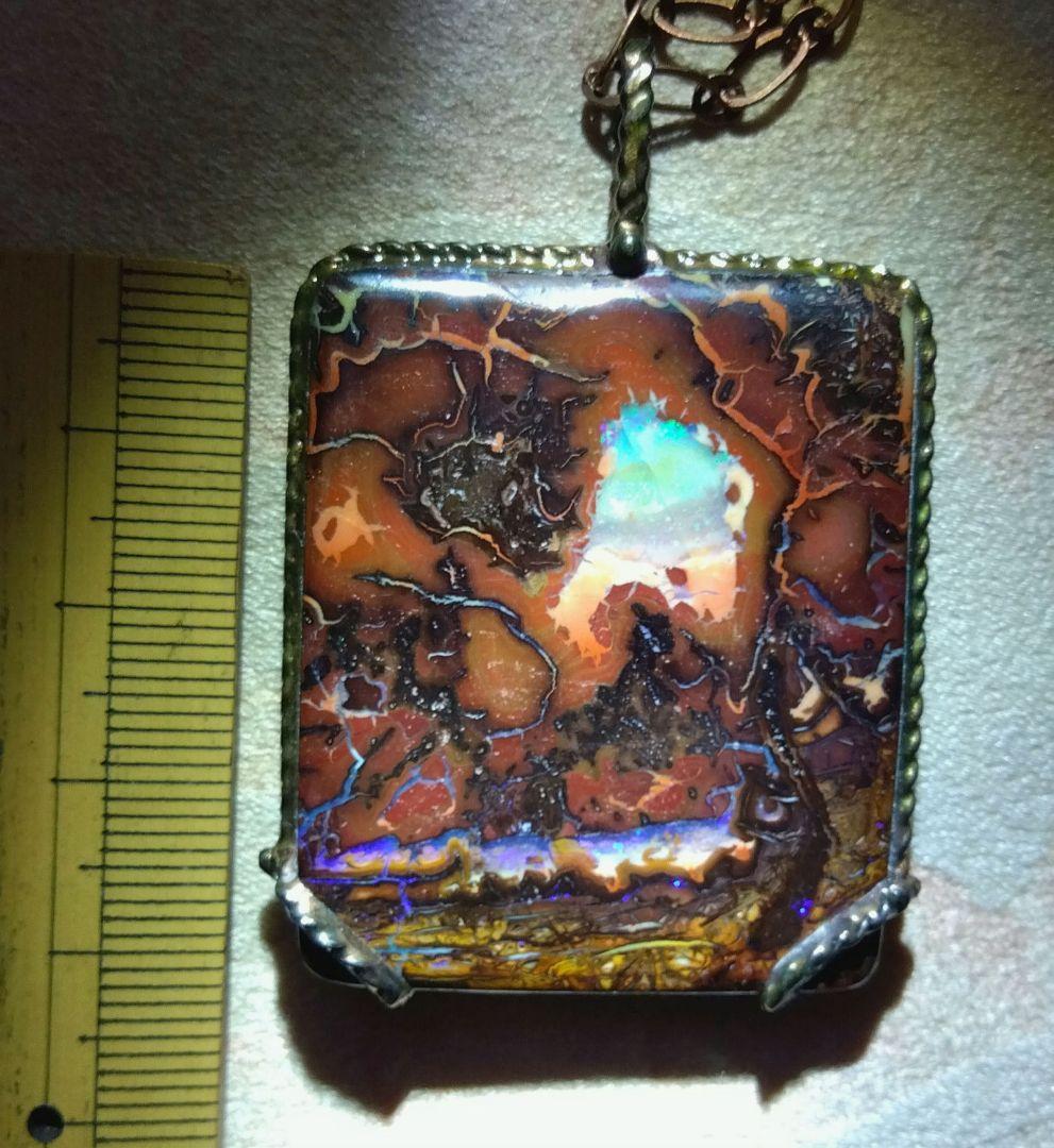 ♥　天然石（ボルダーオパール）のピクチャーストーン✨✨