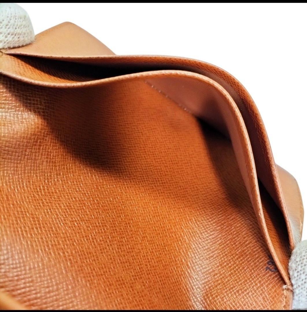 ☆外観美品☆ ルイヴィトン モノグラム トレゾール 二つ折り 財布 M61736