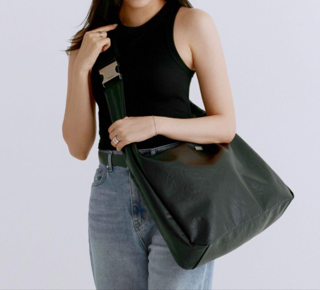 SEVENTEEN エスクプス バパケ クロスバック