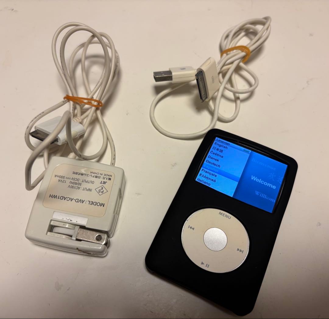 iPod Classic 80GB シルバー 充電ケーブル・USB端子・ケース付