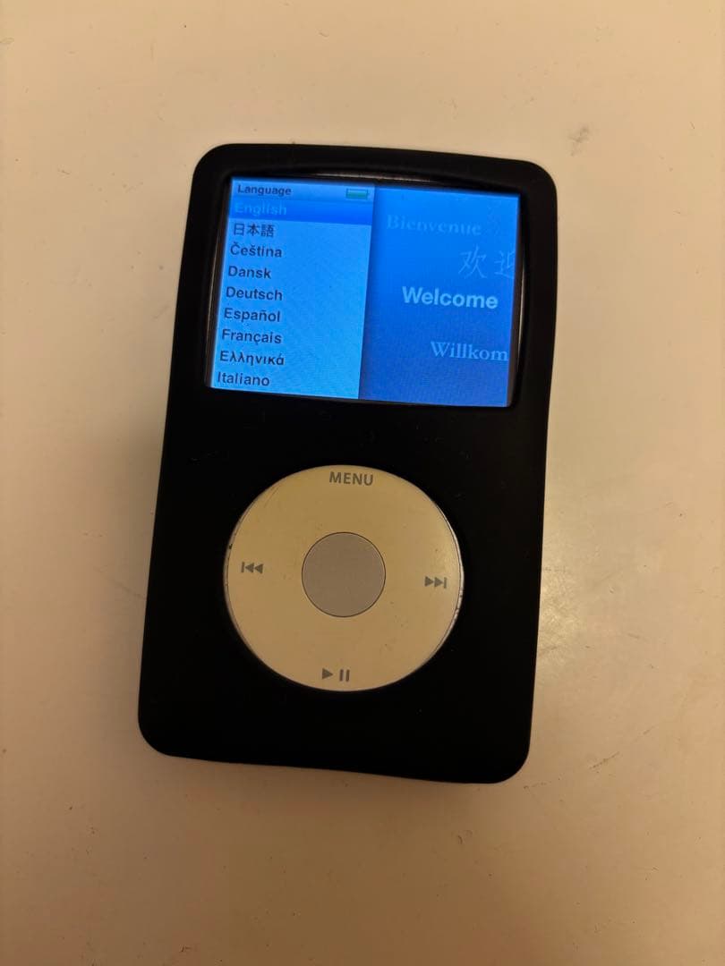 iPod Classic 80GB シルバー 充電ケーブル・USB端子・ケース付