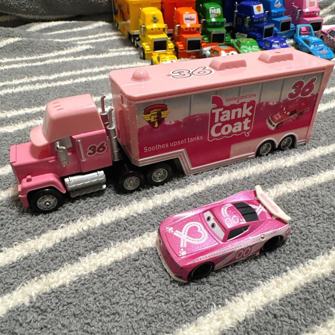 カーズ　トレーラー　ミニカー　セット