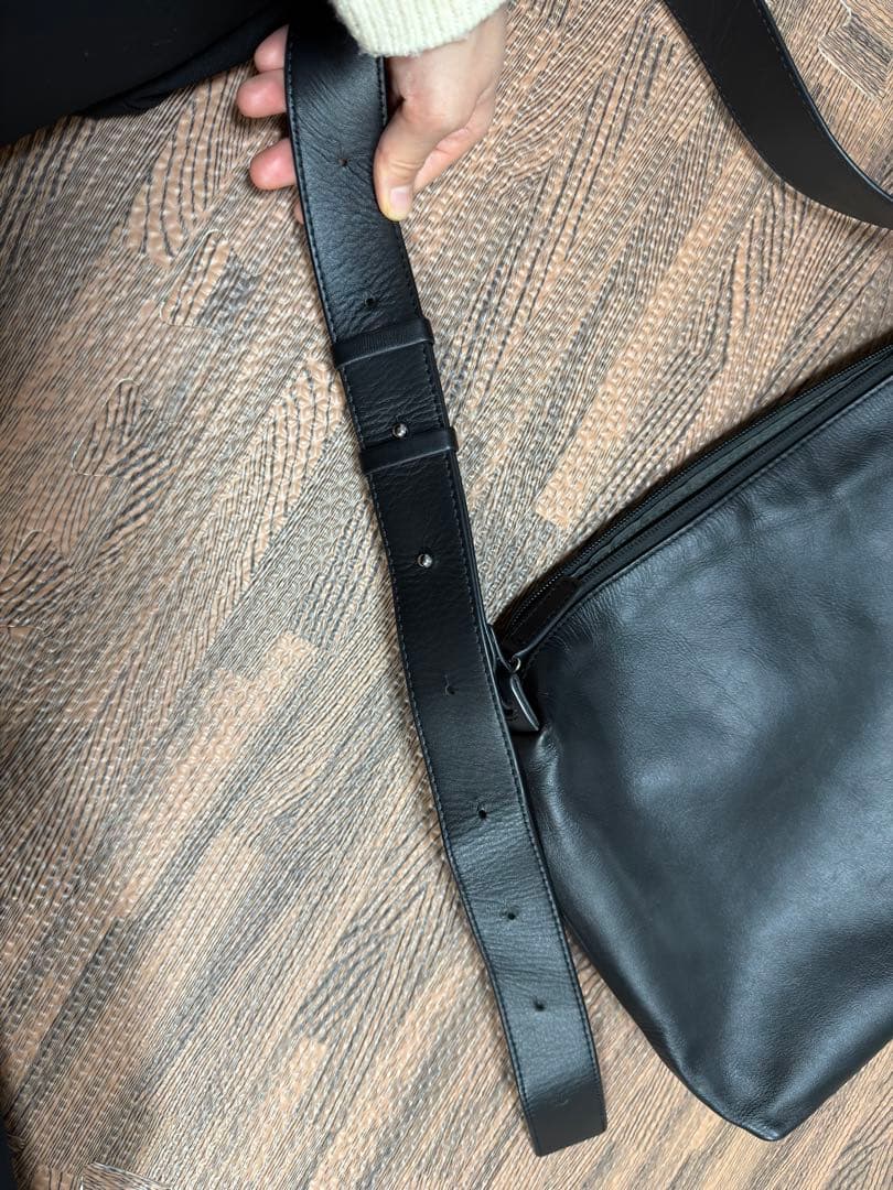 ear PAPILLONNER（イアパピヨネ）2WAY本革レザーショルダーバッグ