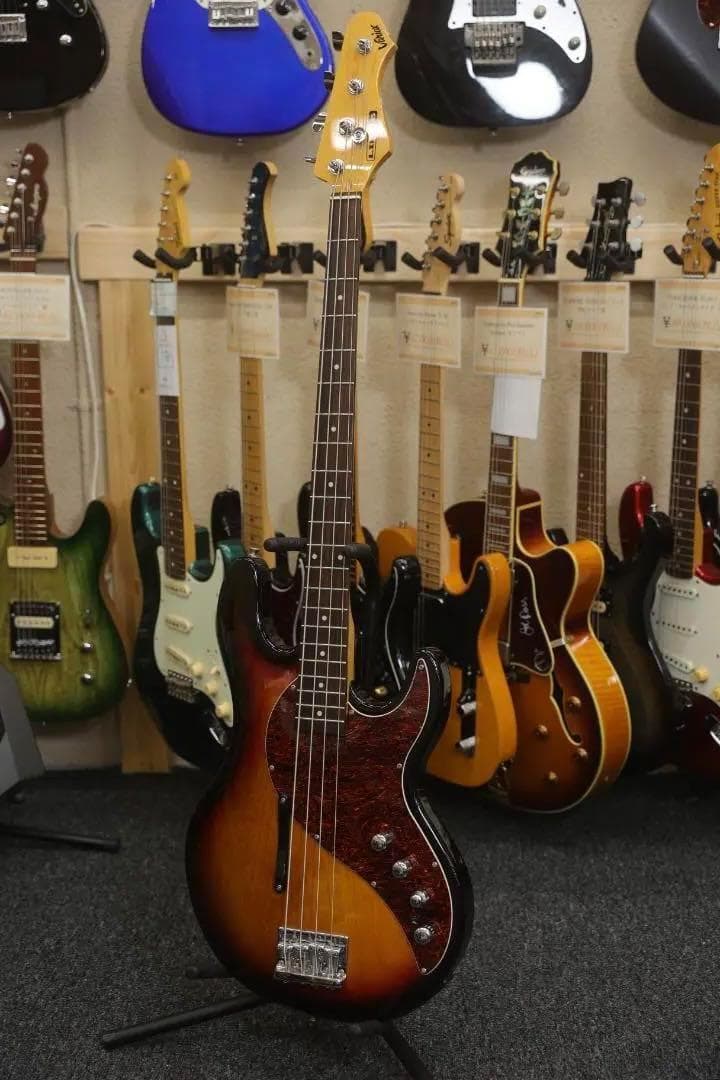 【9034】 Line6 Variax Bass 700 バリアックス ベース