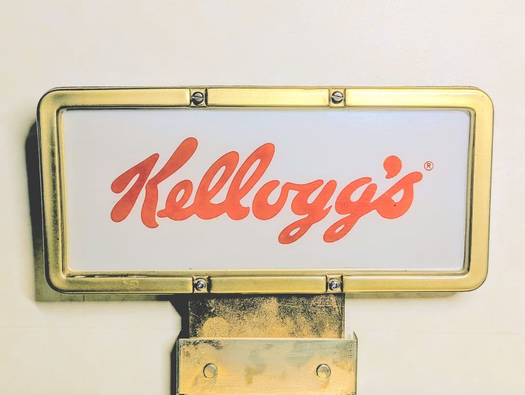 ケロッグ 店舗用什器 ディスプレイ棚 ゴールド 二段ラック