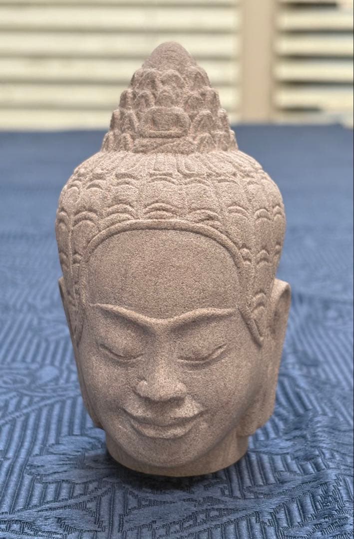 仏陀　仏頭　Buddha Head タイ　石仏