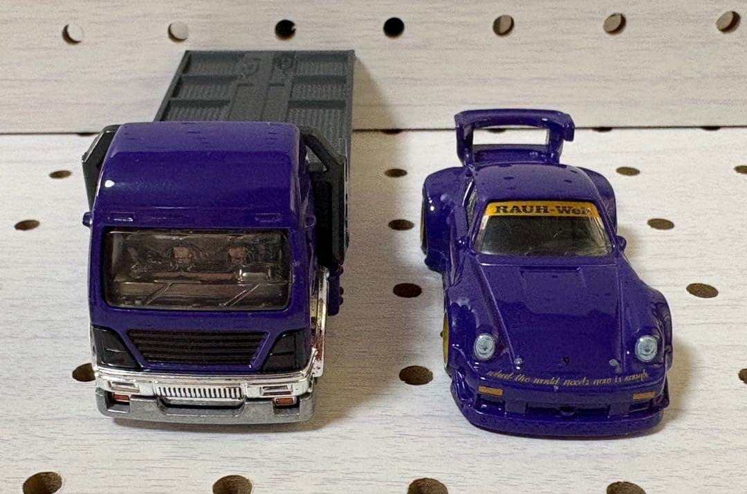 ホットウィール ポルシェ 930 RWB チームトランスポート