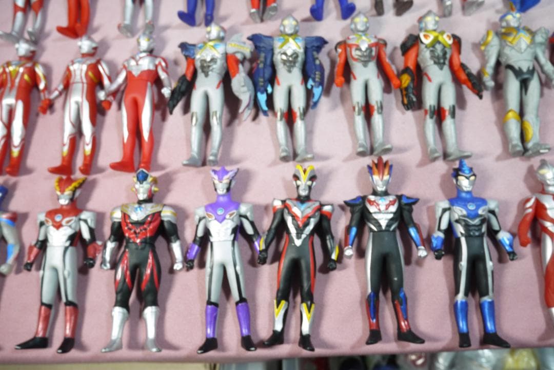 ウルトラヒーローシリーズ500　ウルトラマン　ソフビ　83体セット